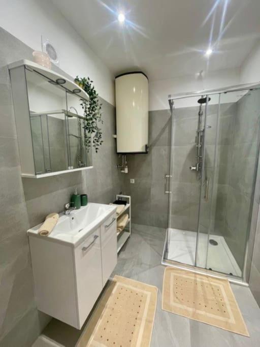 Wohlfuehlen Neben Dem Murradweg Apartment Graz Exterior foto